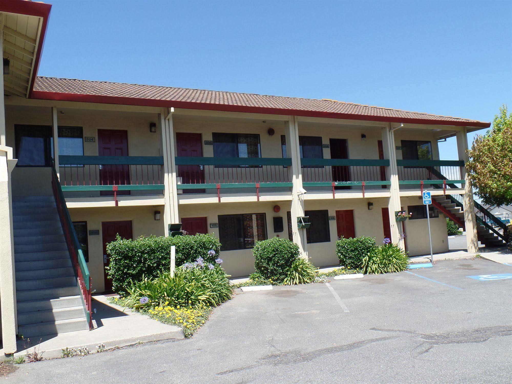 Coastal Valley Inn - Monterey Castroville Dış mekan fotoğraf
